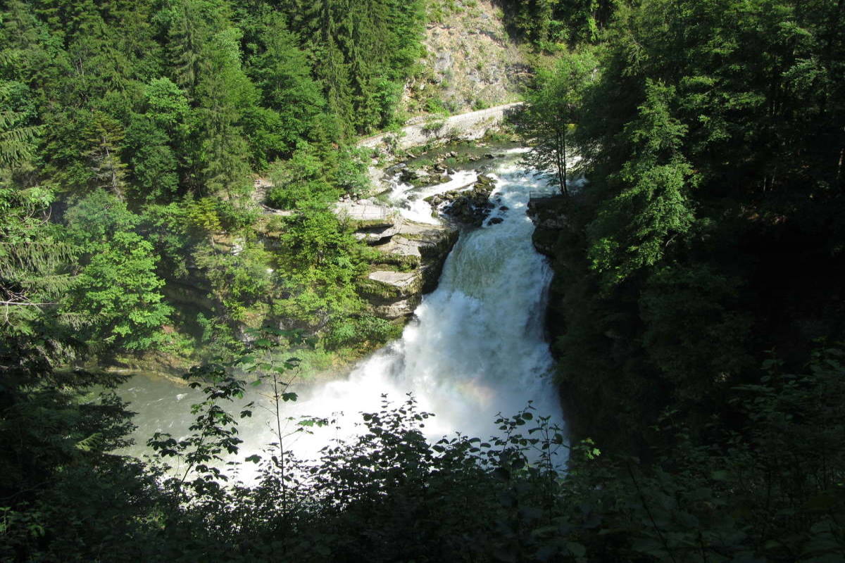 Saut du doubs cascade